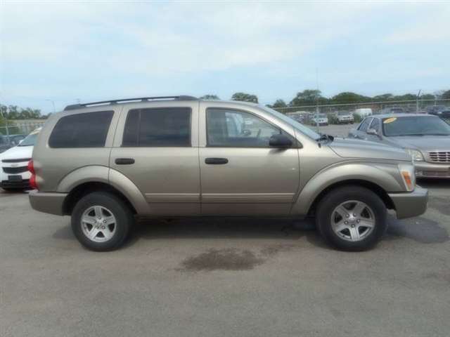 2005 Dodge Durango SLT 4dr SUV
